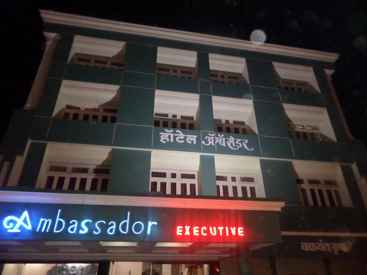 Hotel Ambessador Executive Solapur Exterior photo